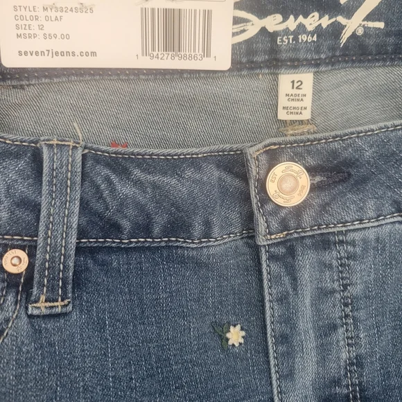 Seven7 Blue Jean Shorts with Floral Embroidery - Picture 7 of 7